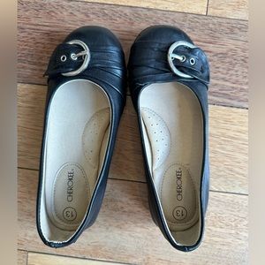 Cherokee size 13 little girls black dress shoes with silver buckle